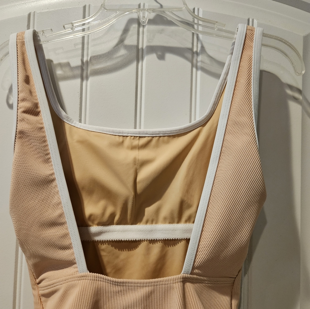 Lane Snow One Piece Swimsuit *NEW* - Picture 7 of 11